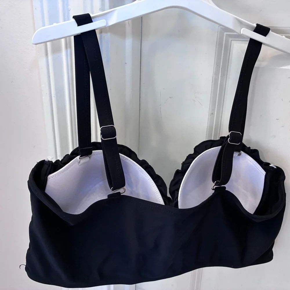 SHEIN Black and Tropical‎ Print Bikini